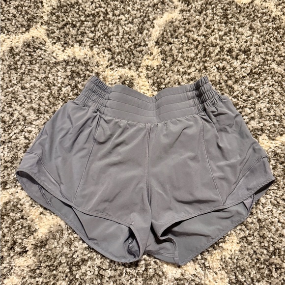 lululemon athletica 2.5, HR, Women's Gray Athletic Shorts - Picture 1 of 5